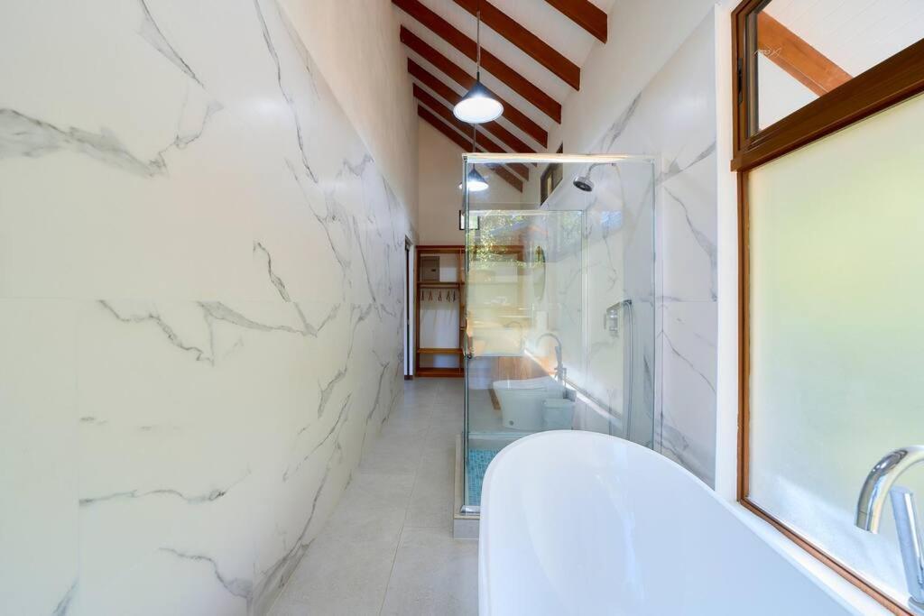 Casa Kristel - Exquisite Villa Getaway Puerto Viejo de Talamanca Exteriör bild